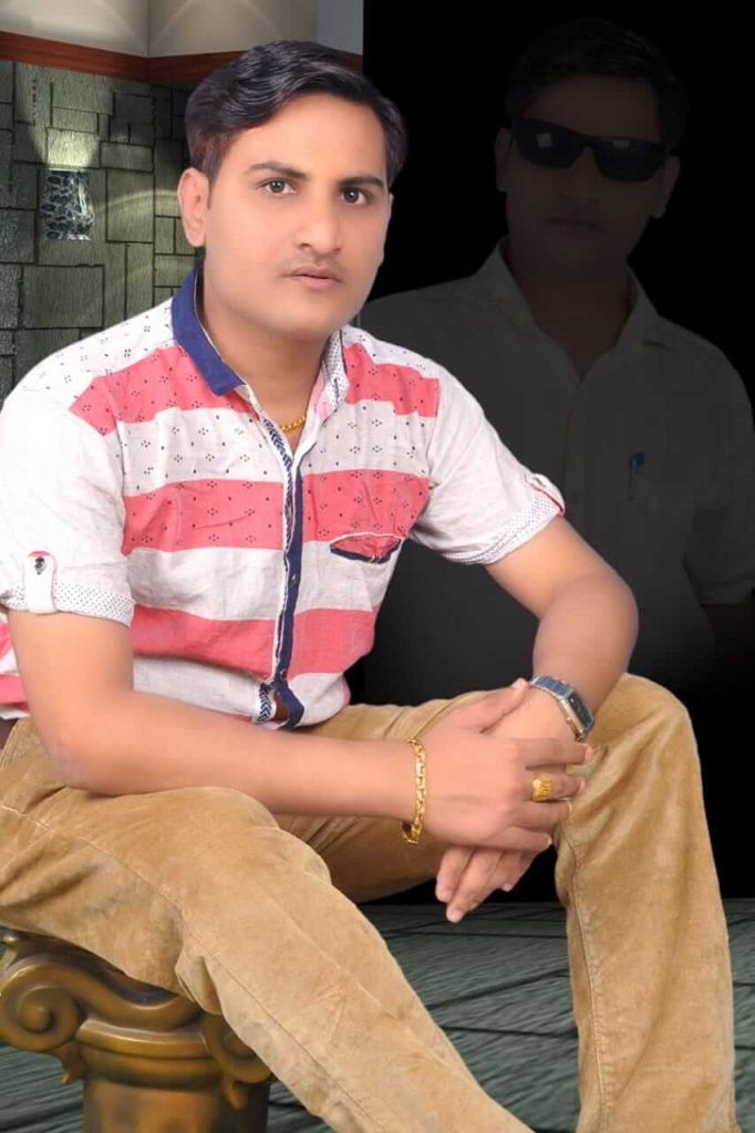 કમલેશ બથીયા - (Kamlesh Bathiya, Bhatia)